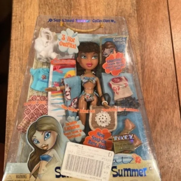Vintage Bratz Sun Kissed Summer Collection Dana Doll